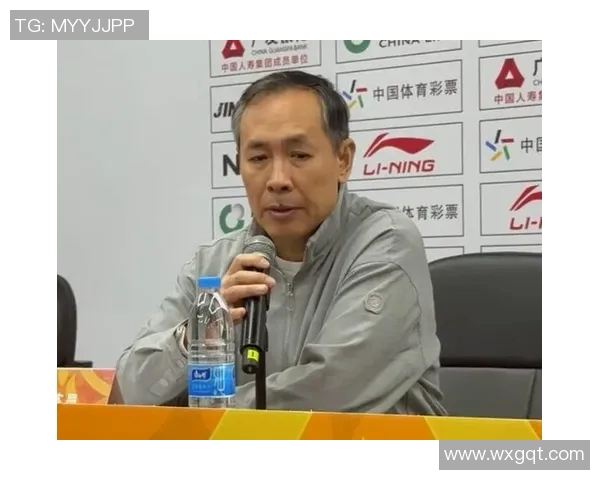 北京队大胜山西男篮许利民妙招令杜锋无处遁形失去最后遮羞布